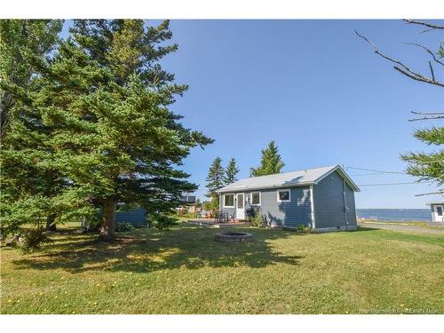 26 Napoleon Rd, Caraquet, NB 