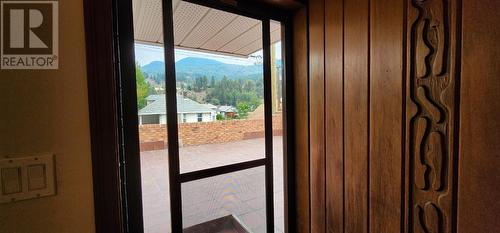 1912 Third  Avenue, Trail, BC - Indoor Photo Showing Other Room