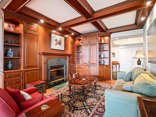 Den - 707-2500 Av. Pierre-Dupuy, Montréal (Ville-Marie), QC - Indoor Photo Showing Living Room With Fireplace