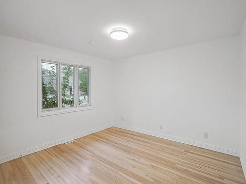 Master bedroom - 9130 Rue Puyseaux, Montréal (Saint-Léonard), QC - Indoor Photo Showing Other Room