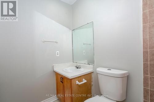 28 Silverstream Road, Brampton, ON - Indoor Photo Showing Bathroom