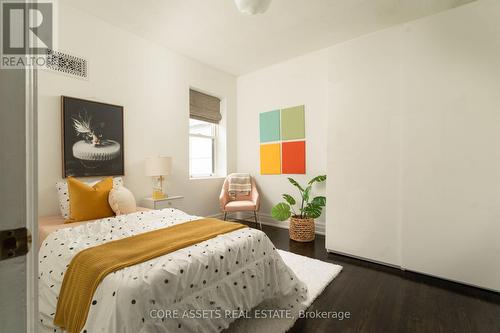 200 Argyle Street, Toronto, ON - Indoor Photo Showing Bedroom