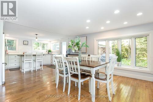 325 Balsam Chutes Road, Huntsville, ON - Indoor Photo Showing Dining Room