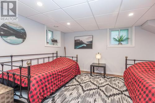 325 Balsam Chutes Road, Huntsville, ON - Indoor Photo Showing Bedroom