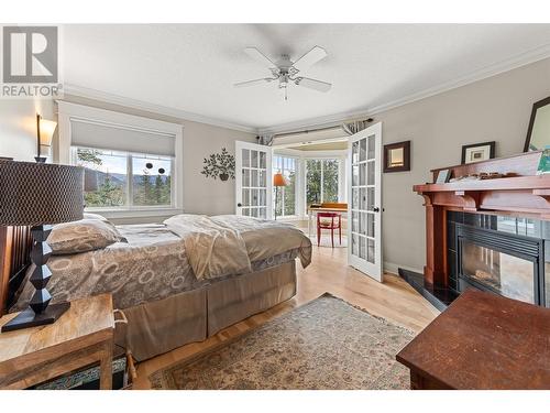 9732 Cameron Road, Vernon, BC - Indoor Photo Showing Bedroom