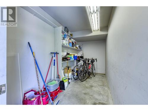 9732 Cameron Road, Vernon, BC - Indoor Photo Showing Garage