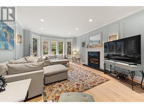 9732 Cameron Road, Vernon, BC - Indoor Photo Showing Living Room With Fireplace