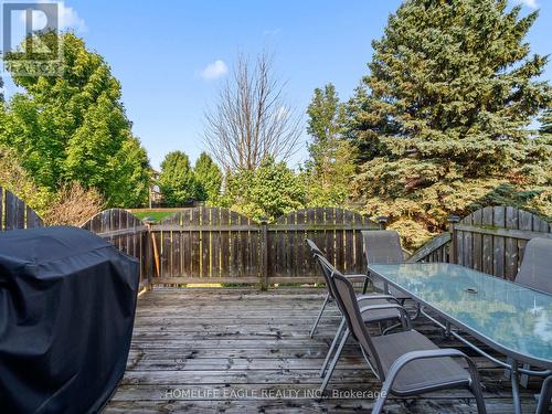 154 Millcliff Circle, Aurora, ON - Outdoor With Deck Patio Veranda