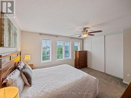 154 Millcliff Circle, Aurora, ON - Indoor Photo Showing Bedroom