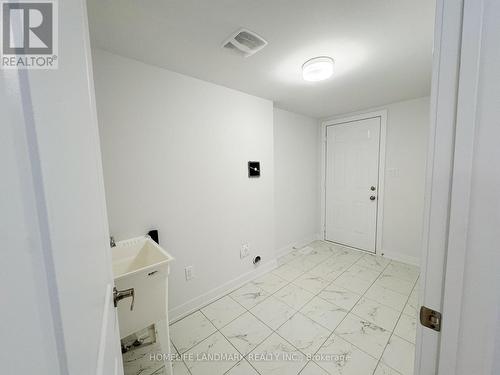 1826 Donald Cousens Parkway, Markham, ON - Indoor Photo Showing Other Room