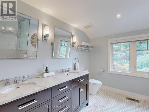 15 Lyme Regis Crescent, Toronto, ON - Indoor Photo Showing Bathroom