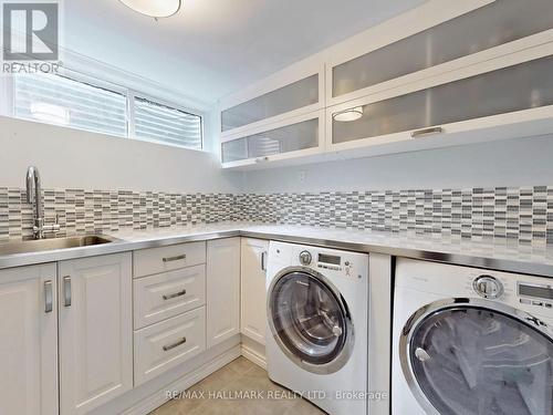 15 Lyme Regis Crescent, Toronto, ON - Indoor Photo Showing Laundry Room