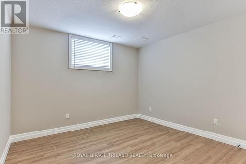 27 Keba Crescent, Tillsonburg, ON - Indoor Photo Showing Other Room