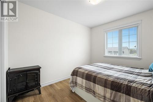 20 Grace'S Place, Flatrock, NL - Indoor Photo Showing Bedroom