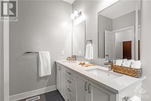 1136 Beckett Crescent, Stittsville, ON - Indoor Photo Showing Bathroom