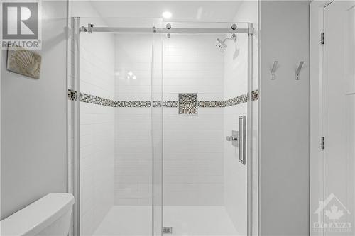 1136 Beckett Crescent, Stittsville, ON - Indoor Photo Showing Bathroom