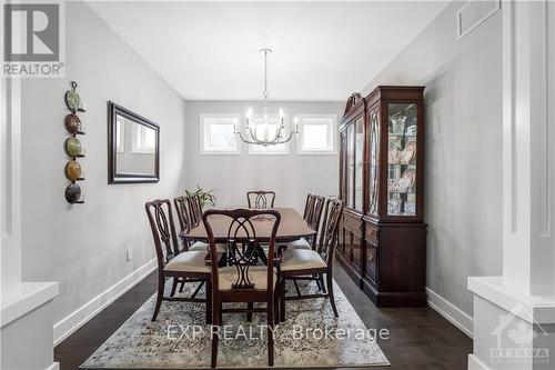 1136 Beckett Crescent, Ottawa, ON - Indoor Photo Showing Dining Room