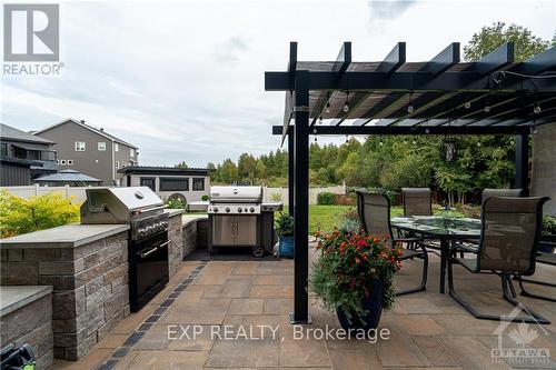 1136 Beckett Crescent, Ottawa, ON - Outdoor