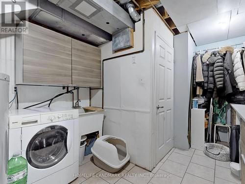 81 - 2300 Brays Lane, Oakville, ON - Indoor Photo Showing Laundry Room