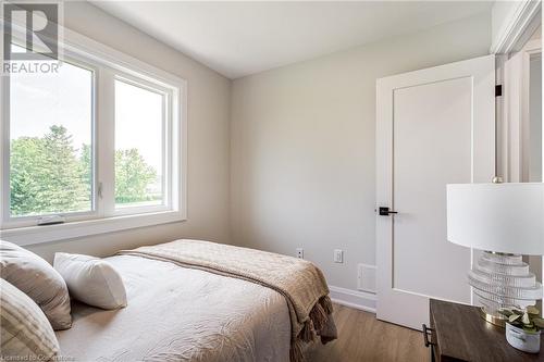 Second bedroom with garden views - 71 Fernridge Common, St. Catharines, ON - Indoor Photo Showing Bedroom