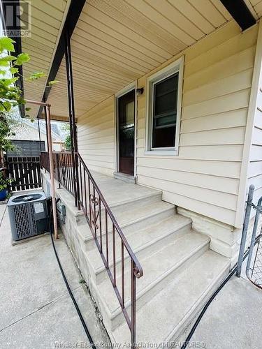 1621 Elsmere Avenue, Windsor, ON - Outdoor With Deck Patio Veranda With Exterior