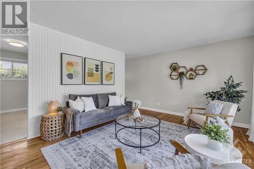 2134 Lambeth Walk, Ottawa, ON - Indoor Photo Showing Living Room