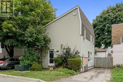 15 Hasting Square, Brampton, ON - Outdoor