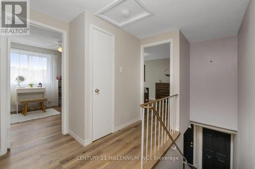 15 Hasting Square, Brampton, ON - Indoor Photo Showing Other Room