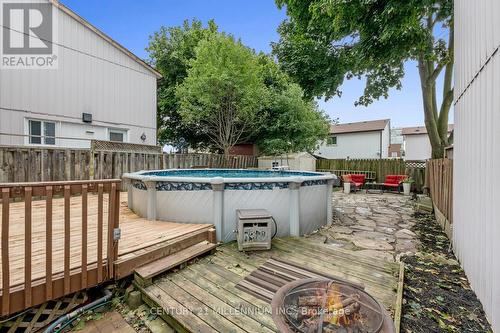 15 Hasting Square, Brampton, ON - Outdoor With Above Ground Pool With Exterior