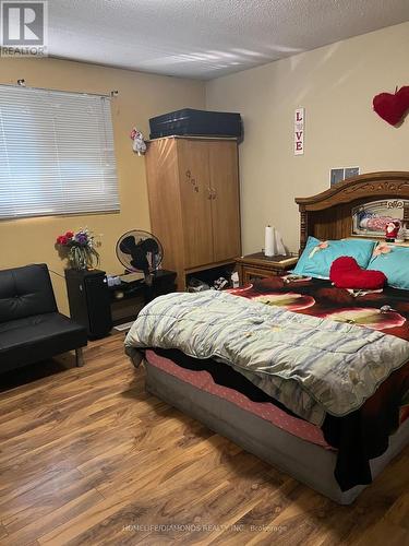 29 Jellicoe Crescent, Brampton, ON - Indoor Photo Showing Bedroom