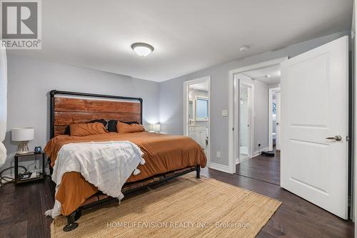 35 Brown Street, New Tecumseth, ON - Indoor Photo Showing Bedroom