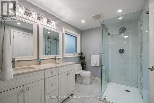 35 Brown Street, New Tecumseth, ON - Indoor Photo Showing Bathroom