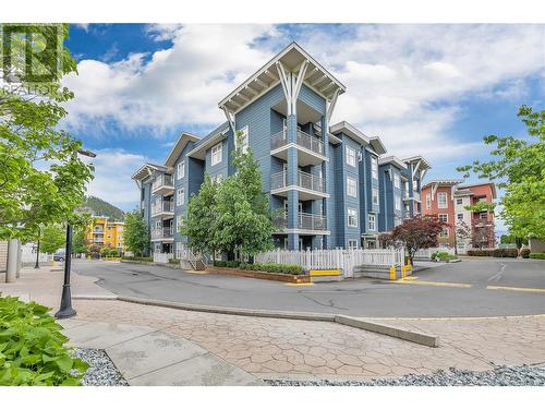 551 Yates Road Unit# 302, Kelowna, BC - Outdoor With Facade