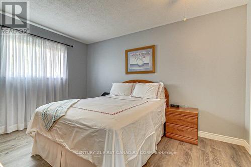 63 Tanner Drive, London, ON - Indoor Photo Showing Bedroom