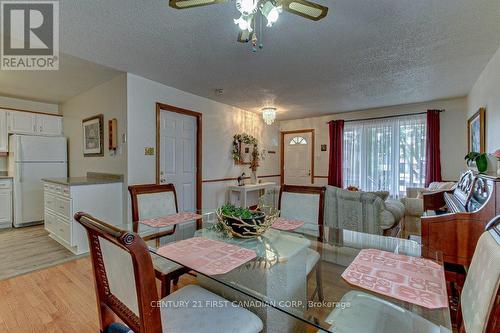 63 Tanner Drive, London, ON - Indoor Photo Showing Dining Room