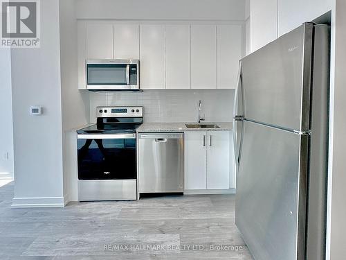 103 - 1010 Dundas Street E, Whitby, ON - Indoor Photo Showing Kitchen With Stainless Steel Kitchen