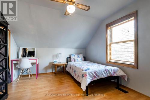 366 George Street, Milton, ON - Indoor Photo Showing Bedroom