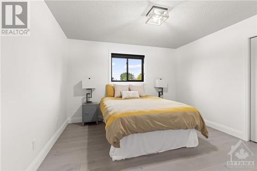 73 Lillico Drive, Ottawa, ON - Indoor Photo Showing Bedroom