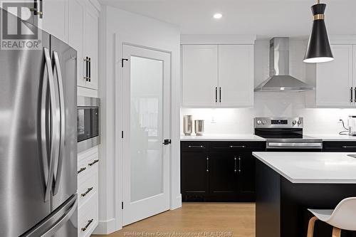 410 Jolly, Lasalle, ON - Indoor Photo Showing Kitchen With Upgraded Kitchen