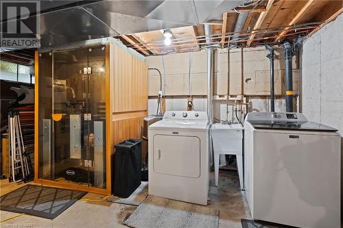 17 Pioneer Court, St. Catharines, ON - Indoor Photo Showing Laundry Room