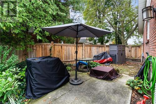 17 Pioneer Court, St. Catharines, ON - Outdoor With Deck Patio Veranda