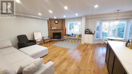 1120 Goodson Crescent, Oakville, ON - Indoor Photo Showing Living Room With Fireplace