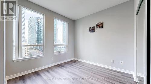 901 - 388 Prince Of Wales Drive, Mississauga, ON - Indoor Photo Showing Other Room