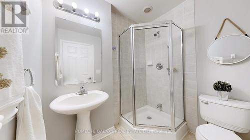 901 - 388 Prince Of Wales Drive, Mississauga, ON - Indoor Photo Showing Bathroom