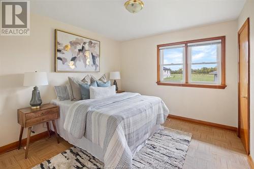 423 Texas, Amherstburg, ON - Indoor Photo Showing Bedroom