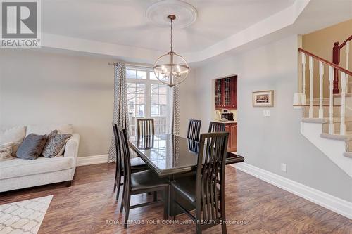 17 Rosena Lane, Uxbridge, ON - Indoor Photo Showing Dining Room