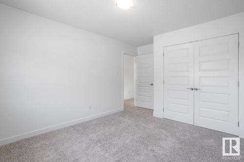 21351 96 Av Nw, Edmonton, AB - Indoor Photo Showing Other Room