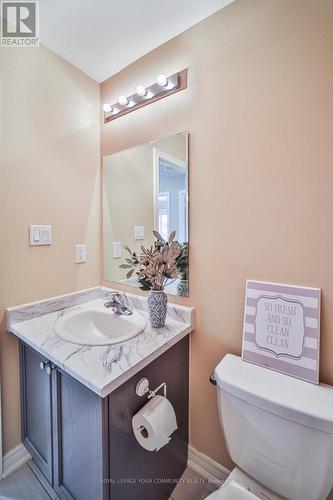 115 Mcgahey Street, New Tecumseth, ON - Indoor Photo Showing Bathroom