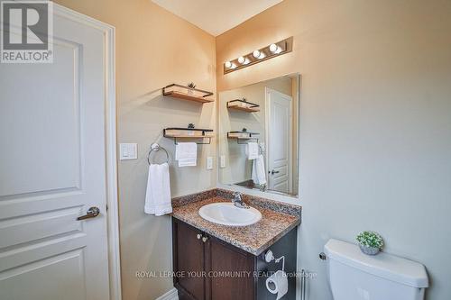 115 Mcgahey Street, New Tecumseth, ON - Indoor Photo Showing Bathroom