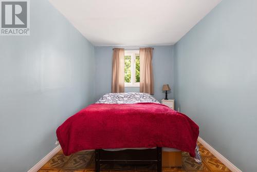 53 Critchs Path, St. John'S, NL - Indoor Photo Showing Bedroom